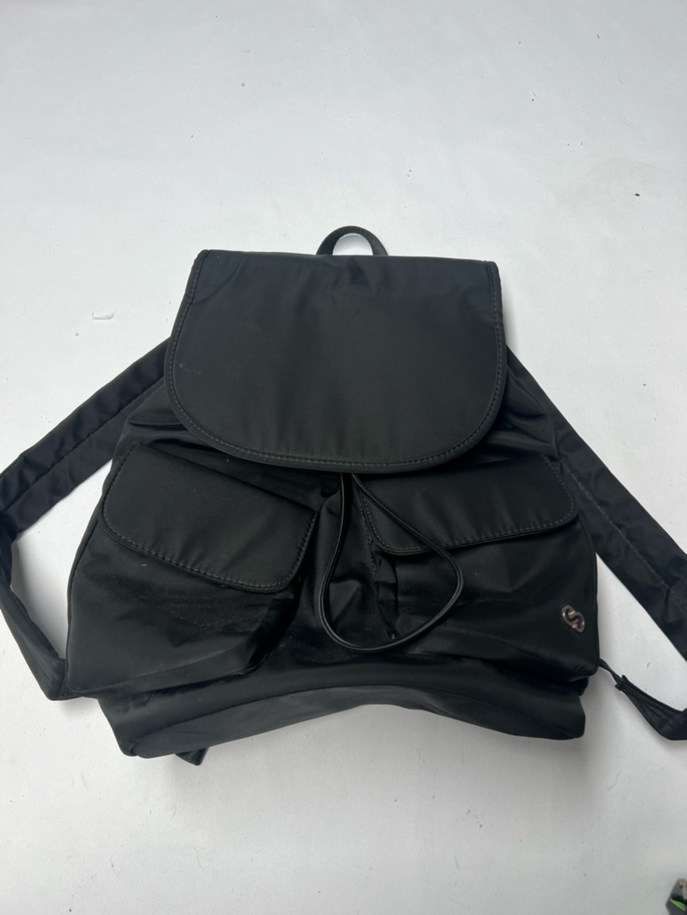 Calia by Carrie Underwood nylon drawstring backpack with front pockets